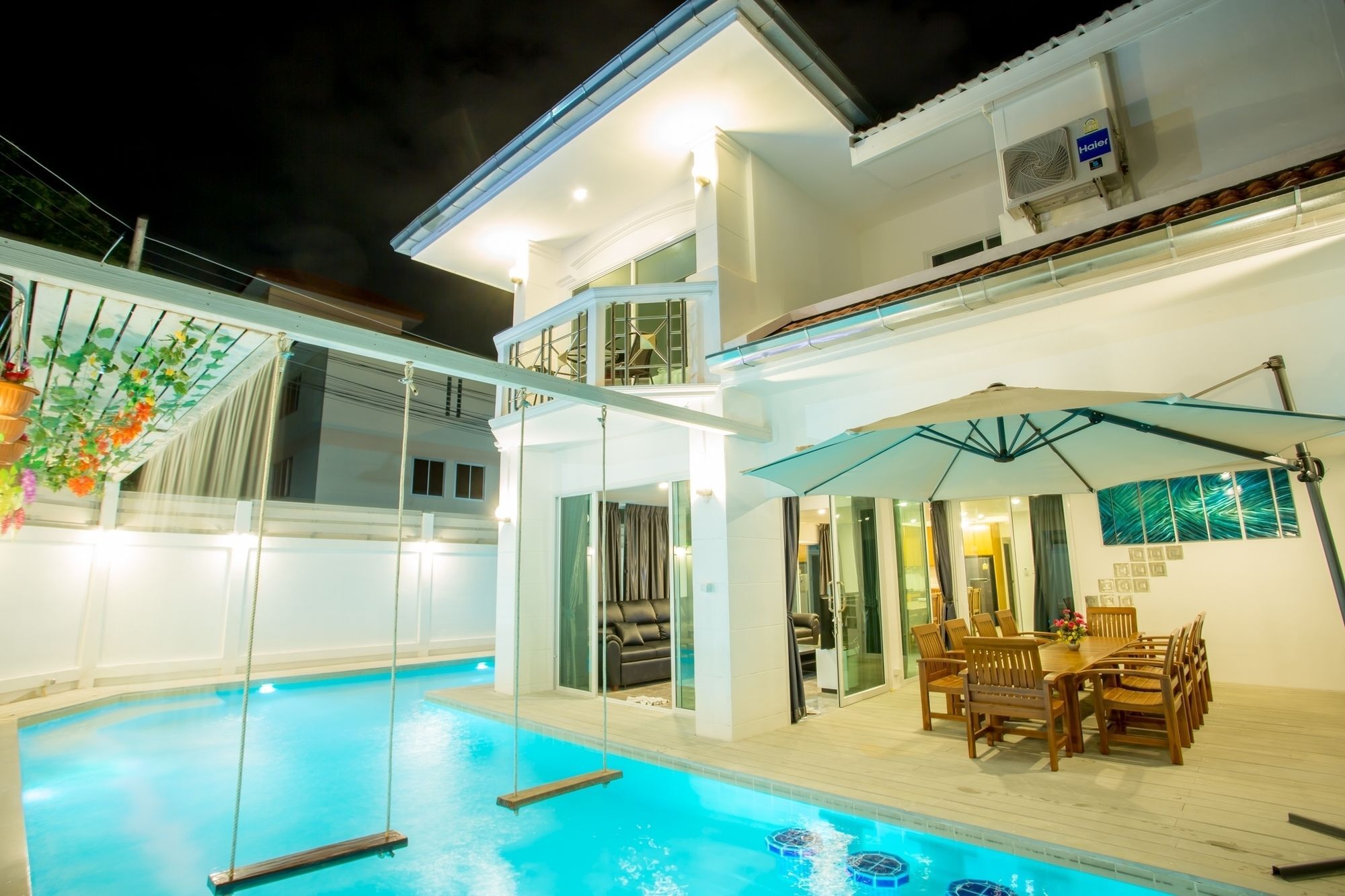 The Ville Modern Viewpoint Pool Villa Pattaya Buitenkant foto
